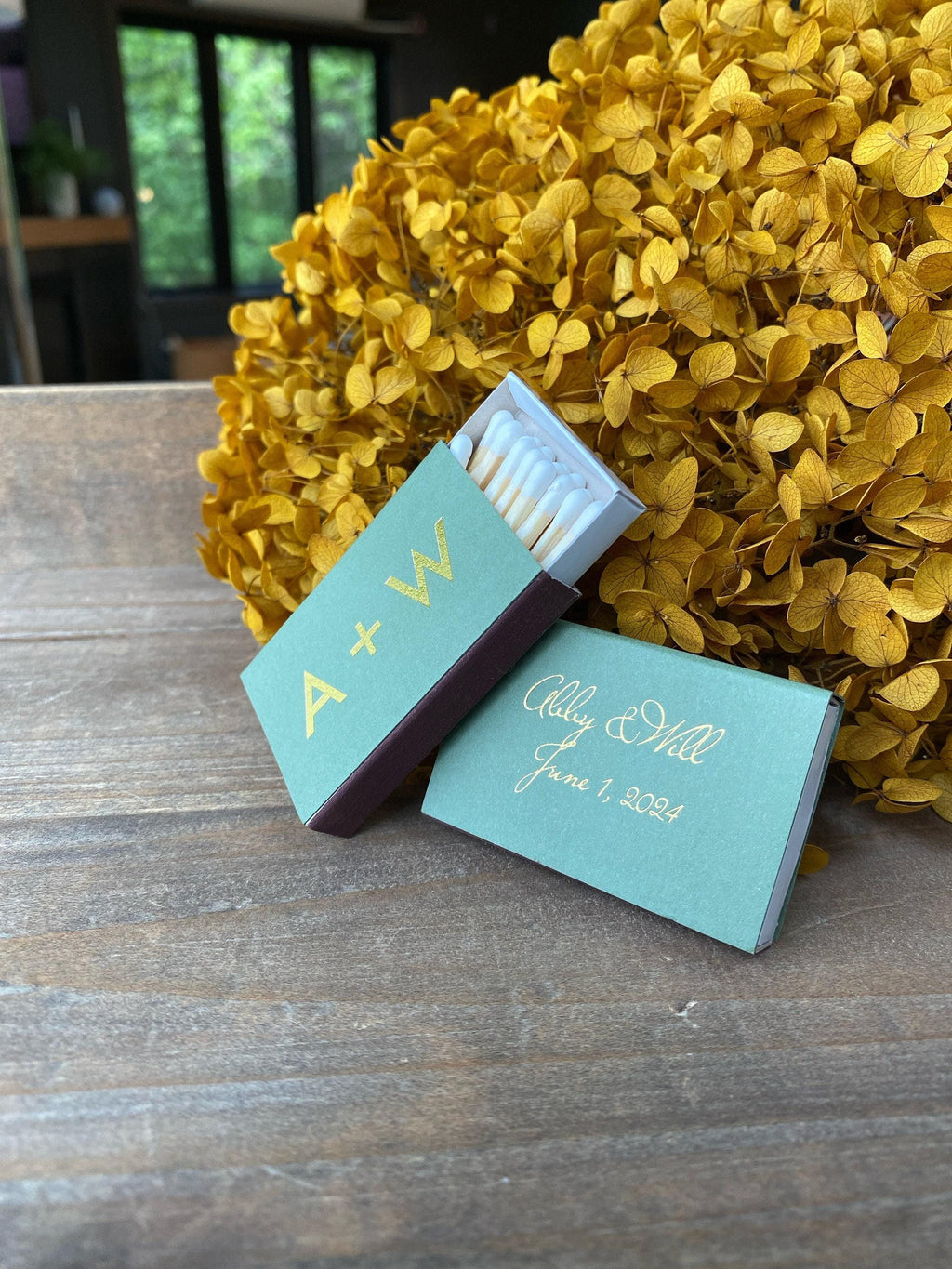 Personalized Wedding Matches || Wedding Matches Custom Matchbox Wedding Favors for Guests Wedding Send Off Cigar Bar Candle Favor