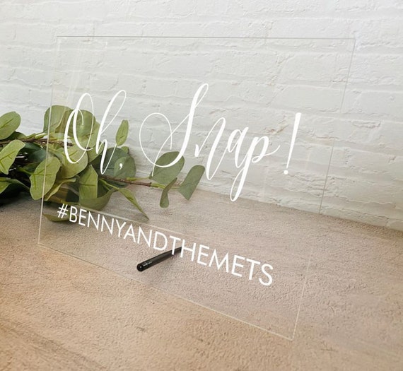 Oh, Snap! Personalized Hashtag Table Sign